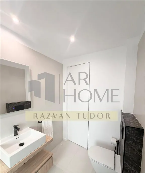 Apartament 2 camere loc de parcare Ploiesti ultracentral