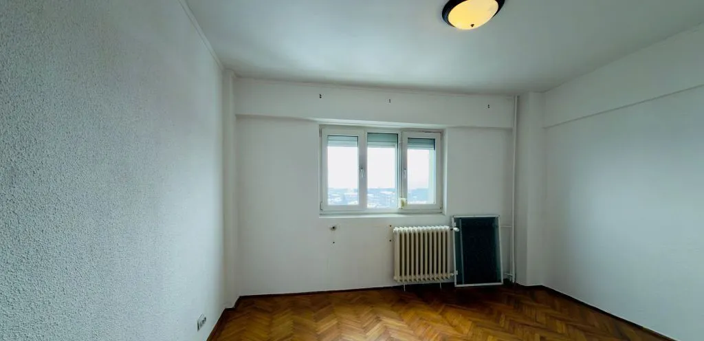 4 camere Titulescu Banu Manta Victoriei Primaria s1