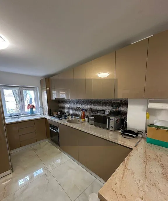 Apartament 4 cam Central Popesti Leordeni 2 locuri parcare