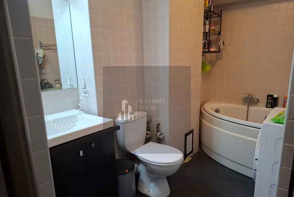 Apartament 3 camere 75mp bd Alexandru Obregia Bercen