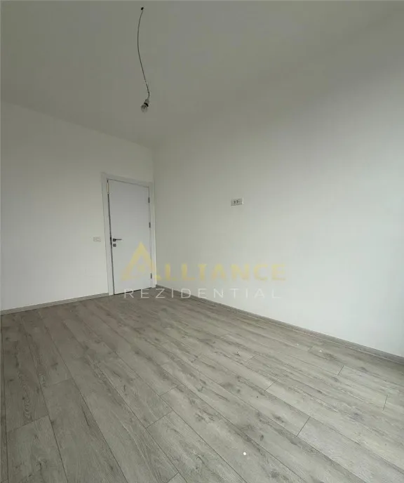 Apartament 3 camere 2 bai Soseaua Leordeni Etaj 2/3 Li