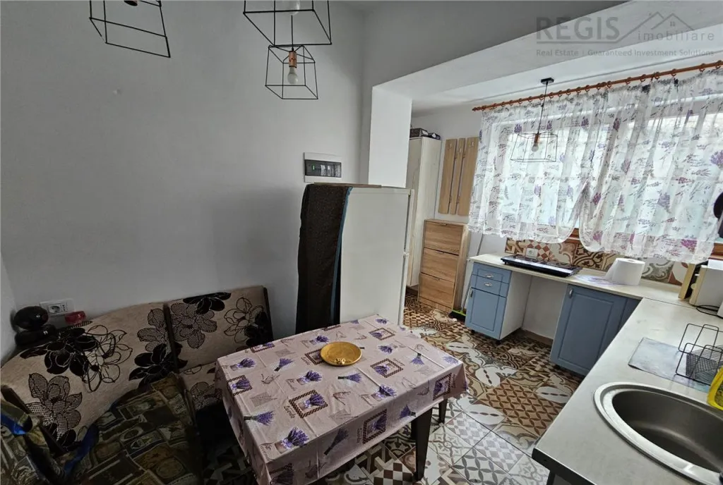 Casa 2 apartamente si curte privata afi Mall Brasov
