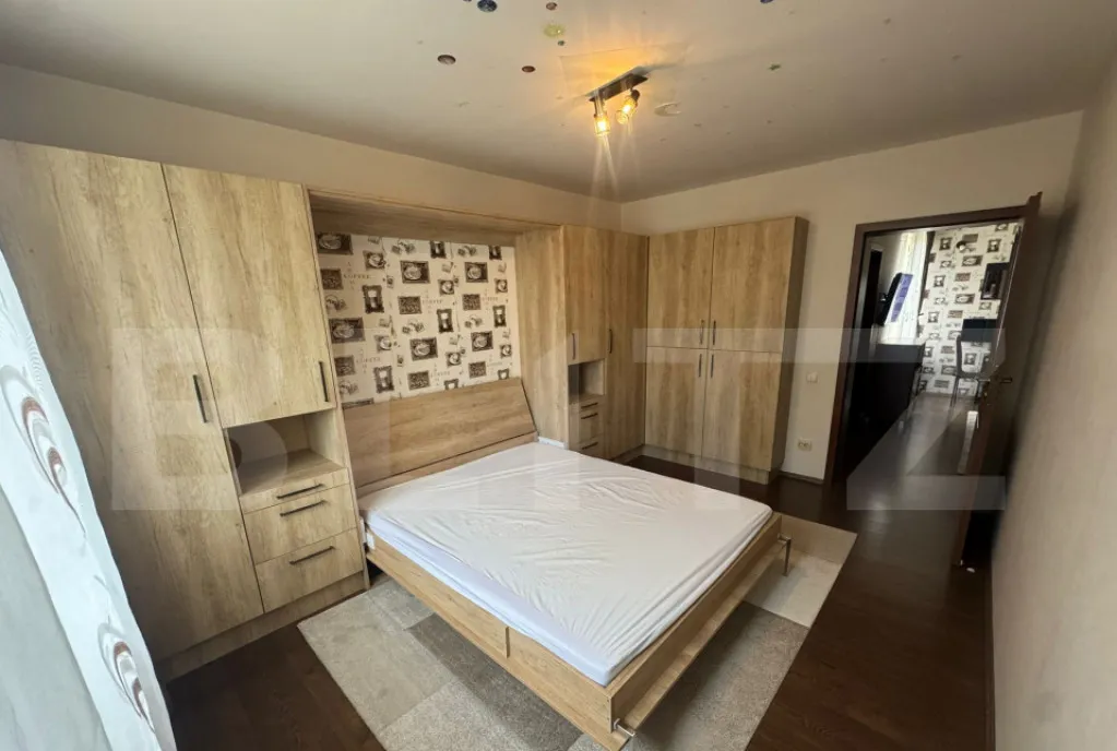 Apartament 3 camere decomandat 68 mp utili zona Tineretul