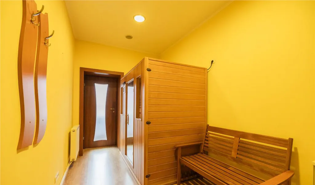 Casa pretabila rezidential comercial servicii Central F