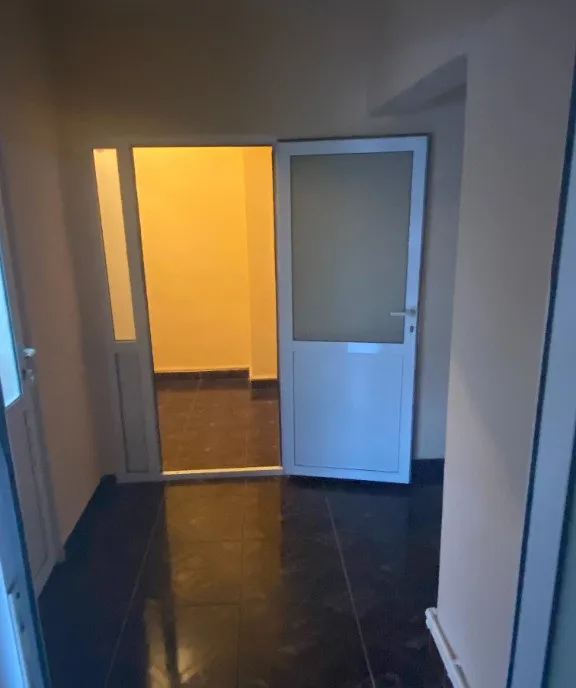 Proprietar vand spatiu comercial ideal cabinete medicale Km 4 5