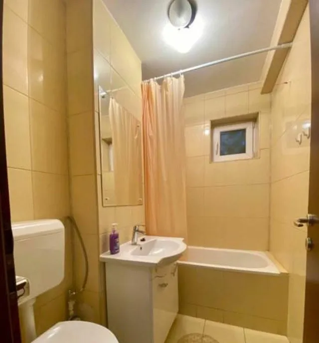 Tineretului stradal parter