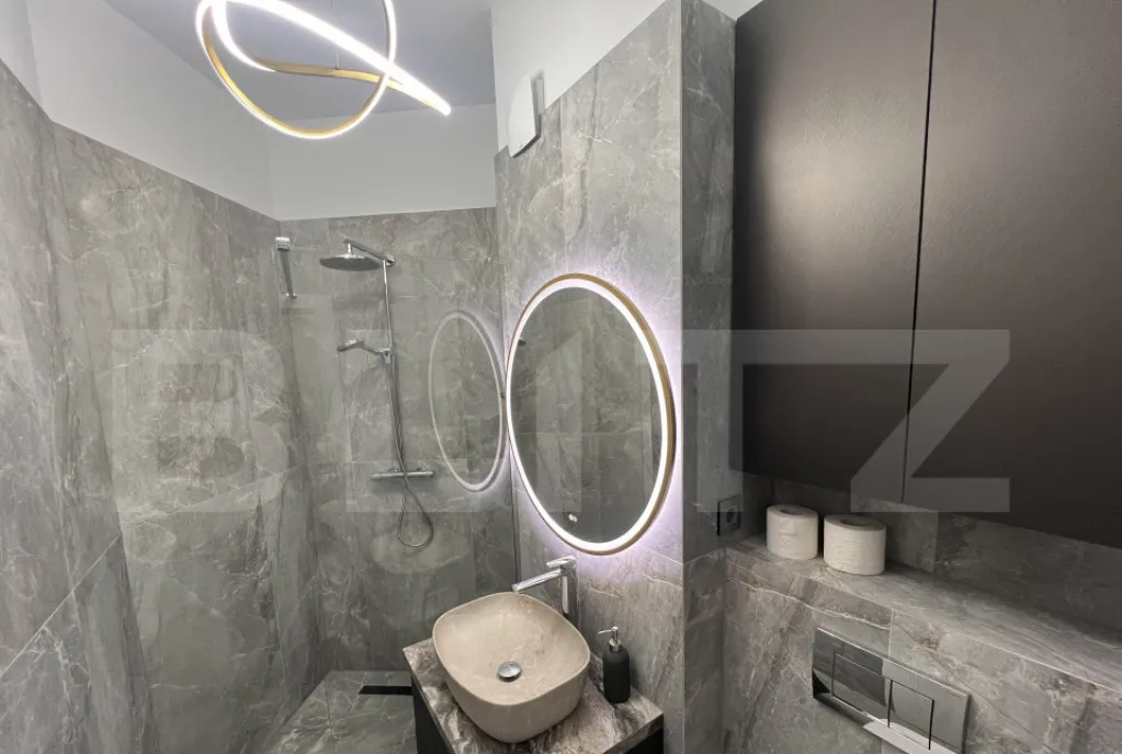 Apartament 2 camere lux zona vivo Parcare subterana