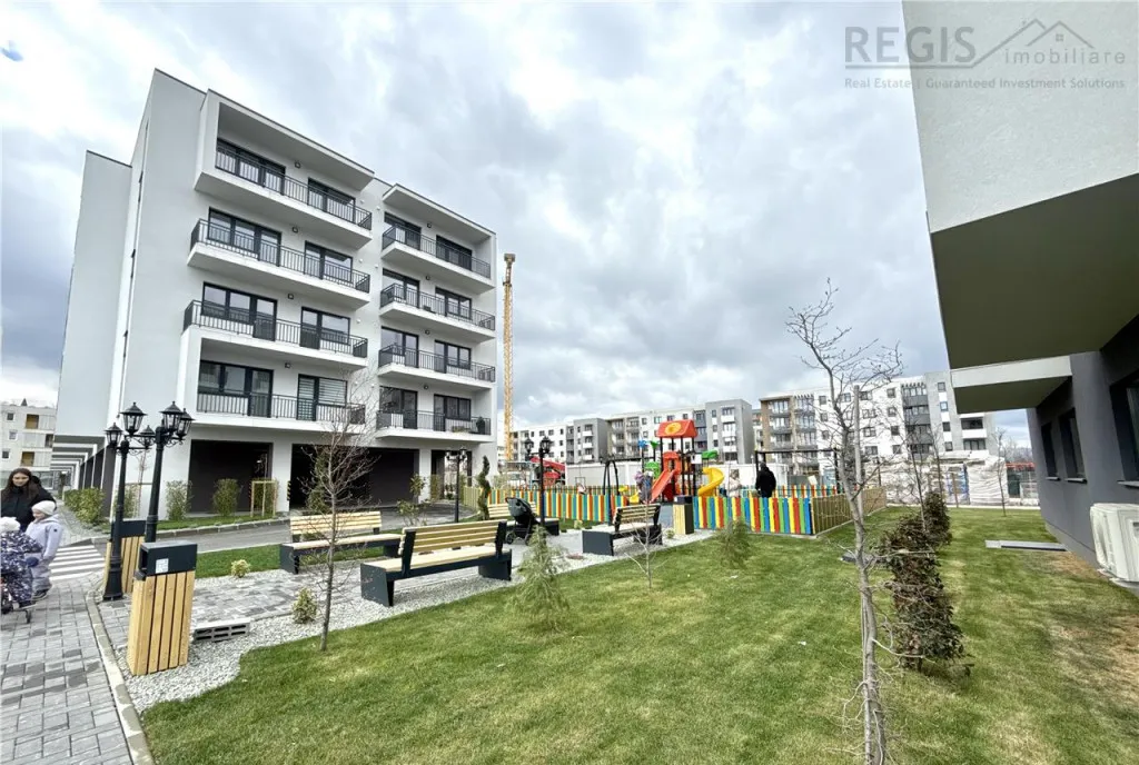 3 camere spatios Coresi