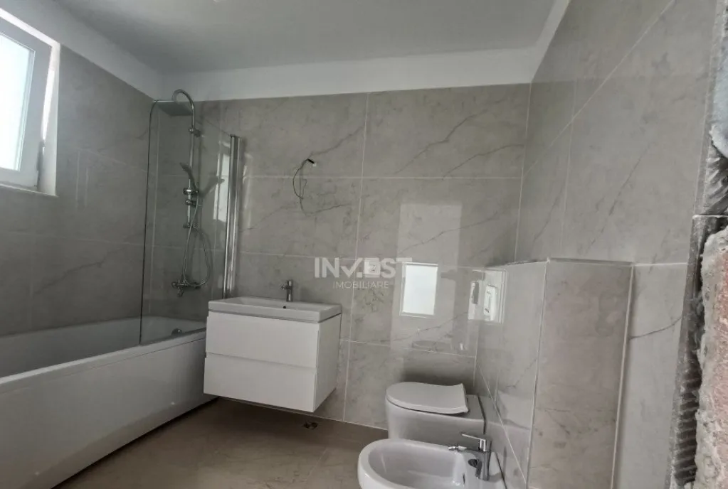 Casa tip duplex 4 Camere - Valea Lupului / Rediu