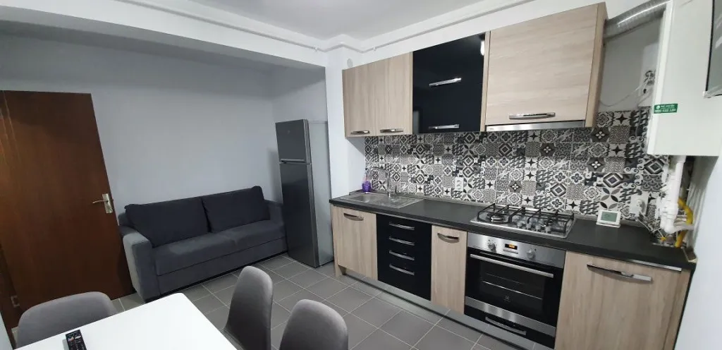 Berceni metrou studio etaj 1