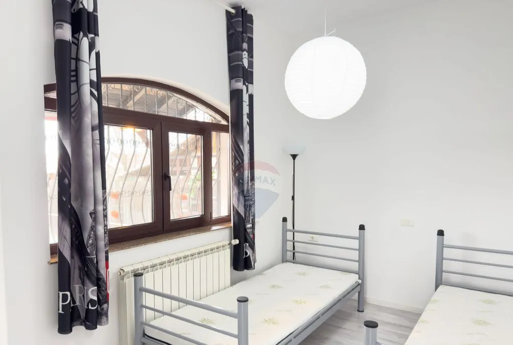 De inchiriat Apartament modern si primitor - Utilit