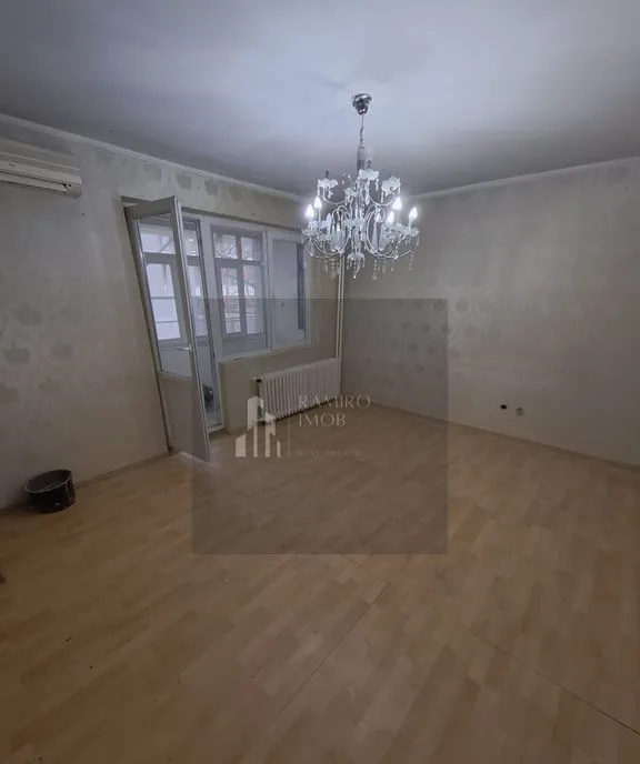 Apartament 2 camere decomandat Titan parc ior