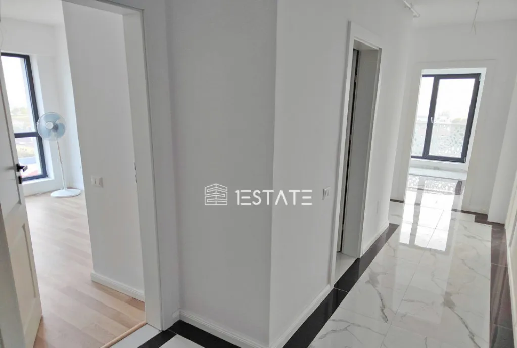 Finalizat 3 cam 79mp terasa 34 mp etaj 9/11 loc parca