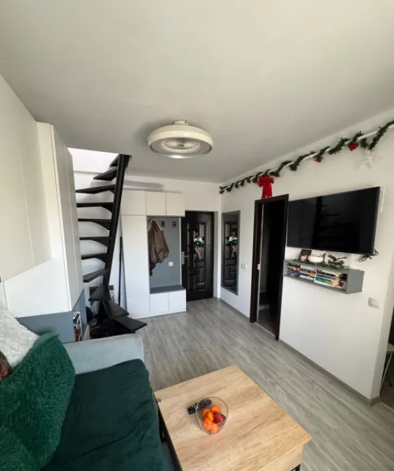 Apartament cu mansarda modern luminos - zona Vlad Tepe
