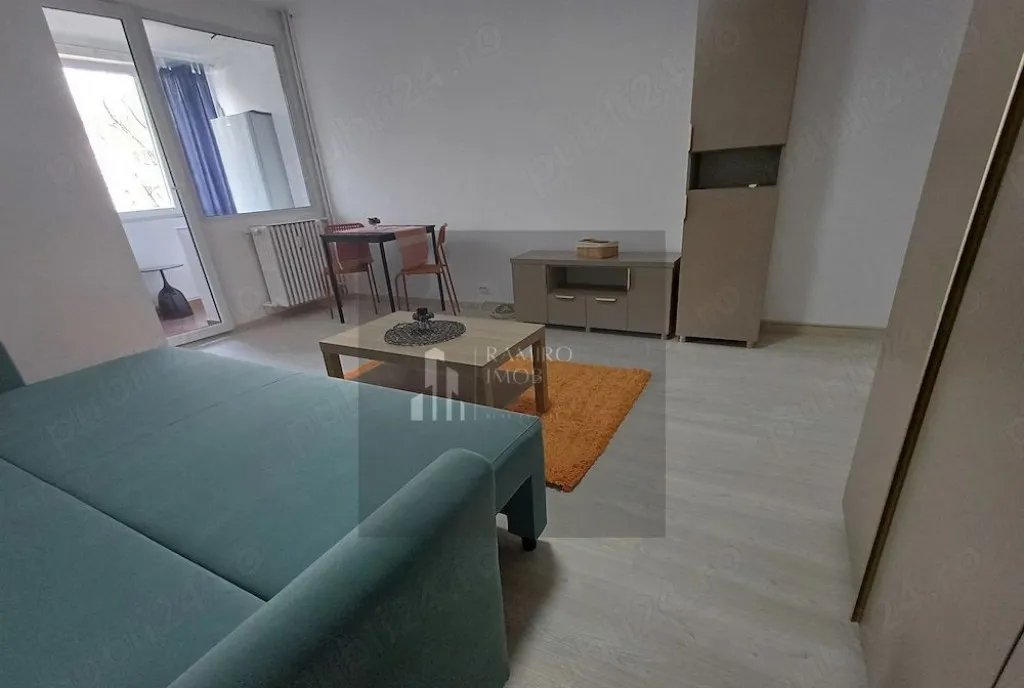 Garsoniera Etaj 3 Metrou Aparatorii Patriei la 10 Minute