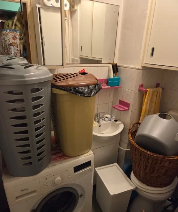 Apartament 3 camere spatios 63 mp balcon bloc 1981 Oltenitei