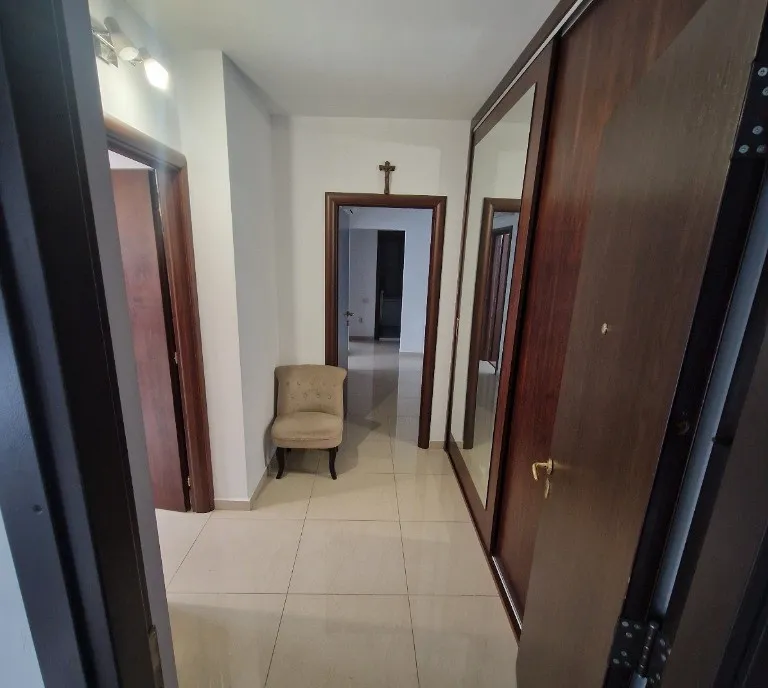 Apartament 3 camere 70 mp 1 5 min metrou Dristor renovat Mobil