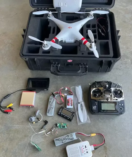 Drona DJI Phantom 1 Radiocomanda Futaba T8J