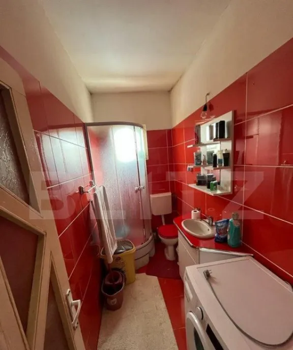 Casa de vanzare 240mp utili Zona Piata de Vechituri