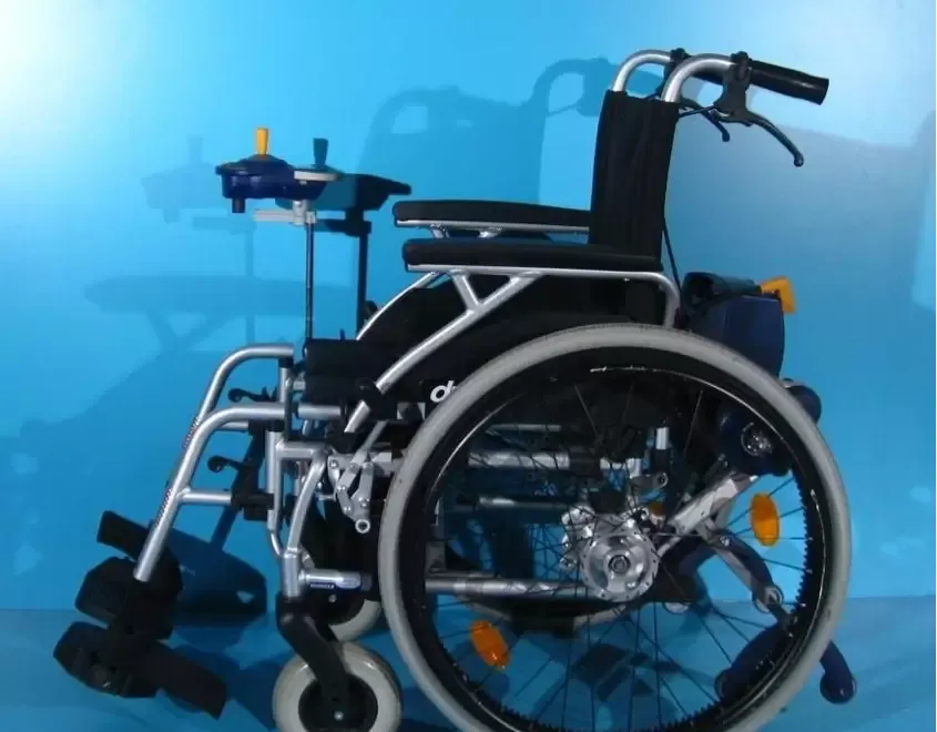 Carucior electric pliabil AAT MaxE Drive 6 kmh