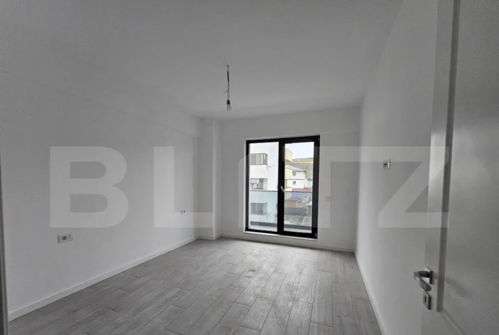 Apartament de 1 camera decomandat etaj intermediar zona Vi