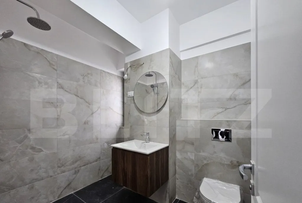 Apartament de 1 camera decomandat etaj intermediar zona Vi