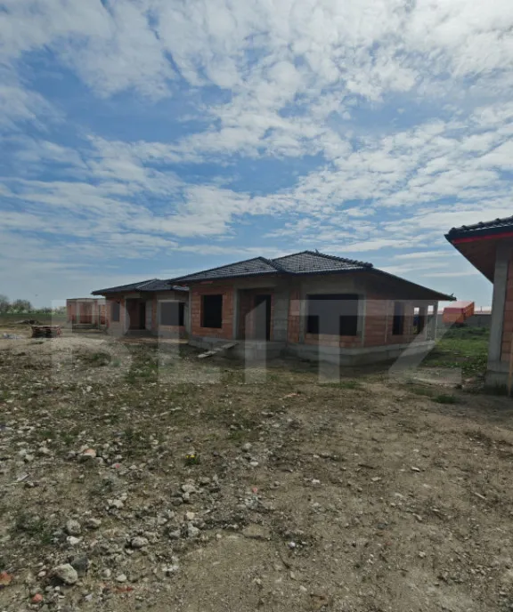 Apartament 3 camere 60 mp parcare zona Terr