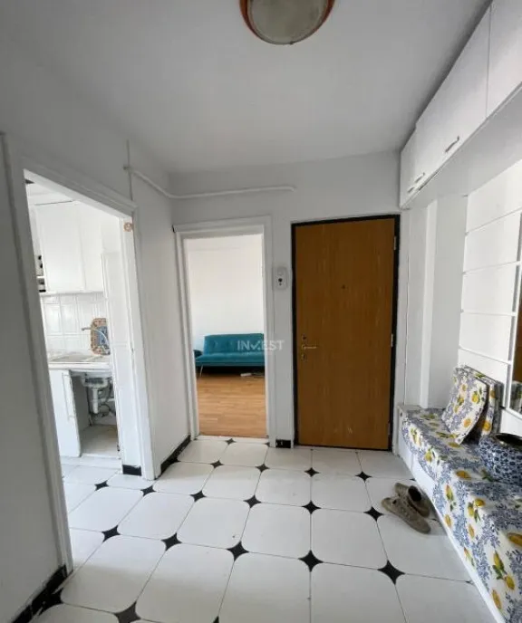 De vanzare apartament 3 camere - Podu de Fier Iasi
