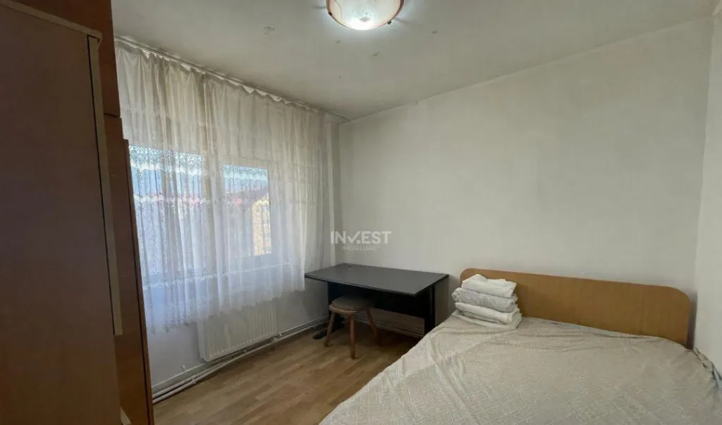 Apartament de vanzare 3 camere zona Pacurari Toma Cozma