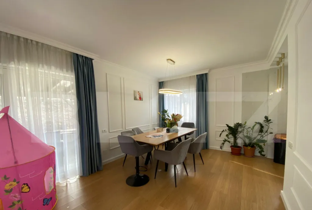 Vila cu 3 dormitoare si teren generos 1 460 mp