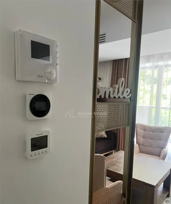 2 Camere Lux Cortina Academy 3 min Metrou Academia Milita