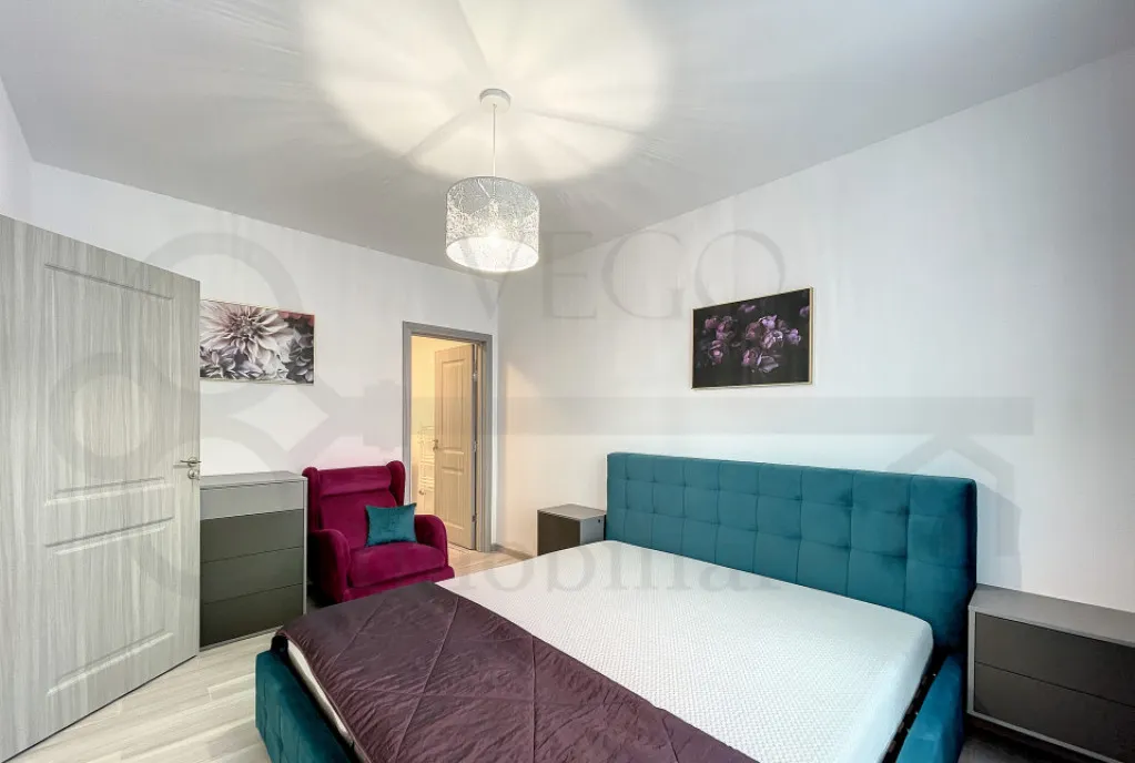 Apartament cu 3 camere 70 mp garaj subteran Park Lake