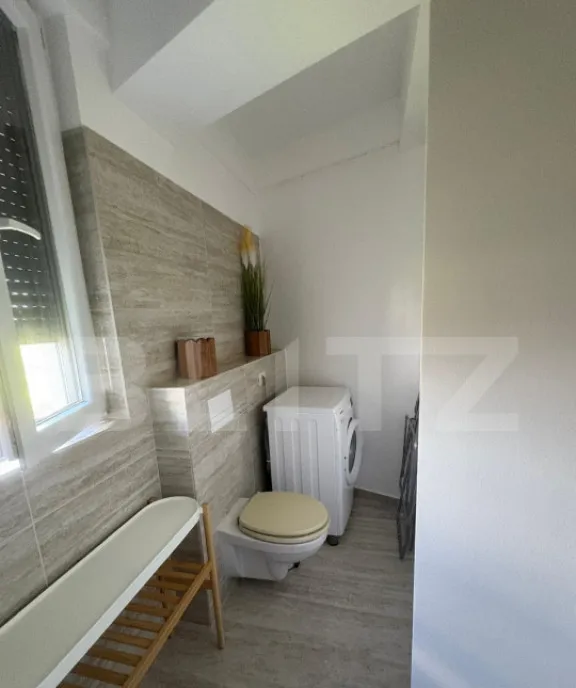 Apartament 2 camere decomandat loc de parcare subteran zo