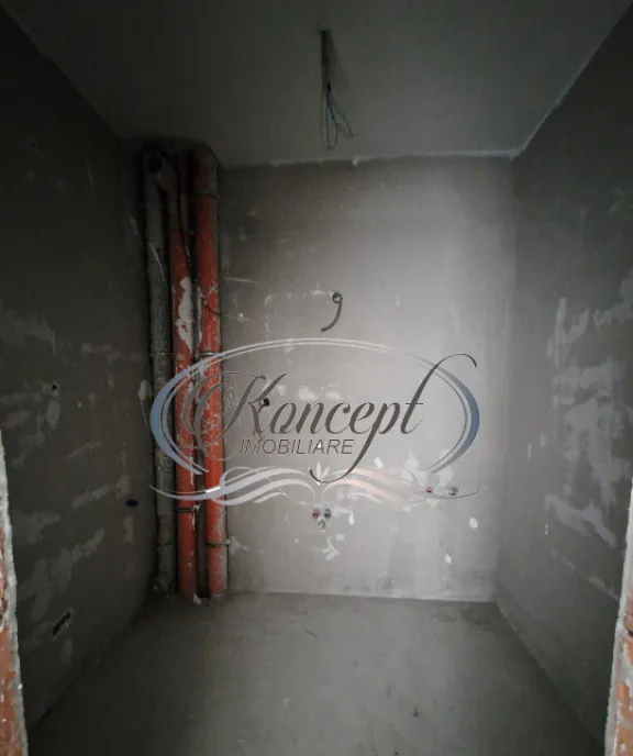 Apartament nou semifinisat cu cf in zona Cetatii Florest