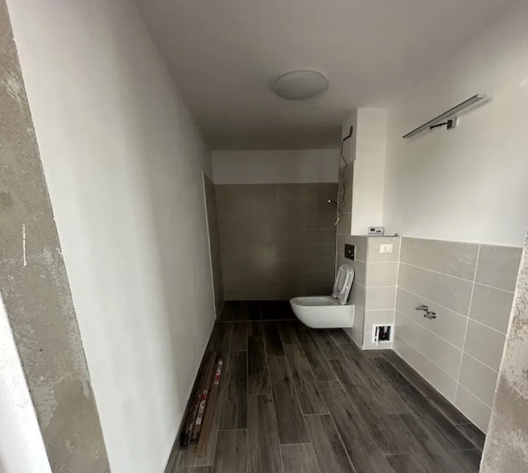 Penthouse de vanzare cu 3 camere 65 mp zona Orasul Vechi