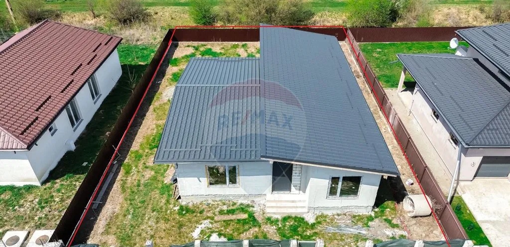 Casa cu 4 camere de vanzare 130mp utili teren 600mp i