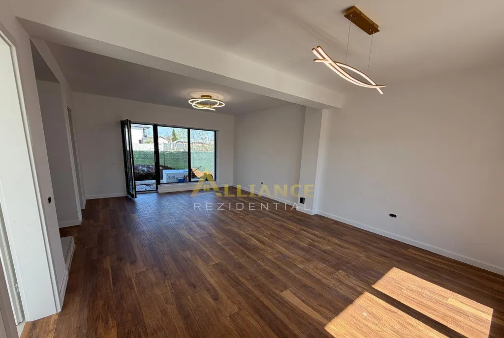 Vila Primaria Berceni - Teren 340