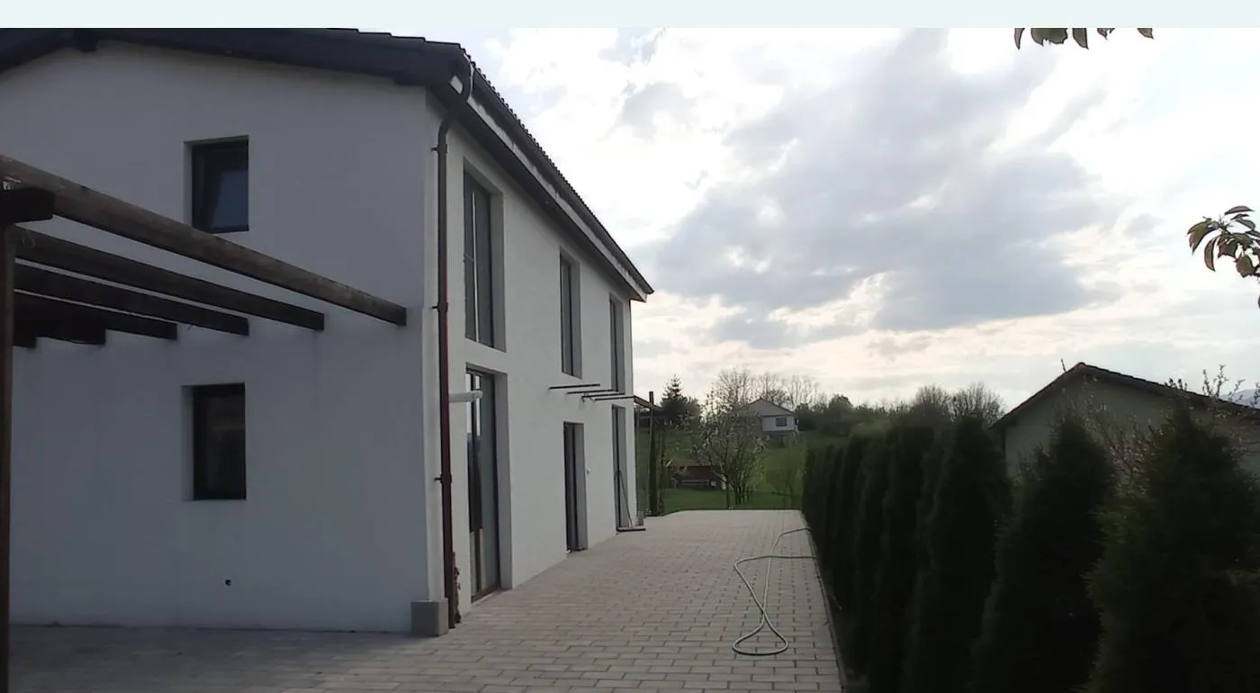 vand casa in limba ciugud