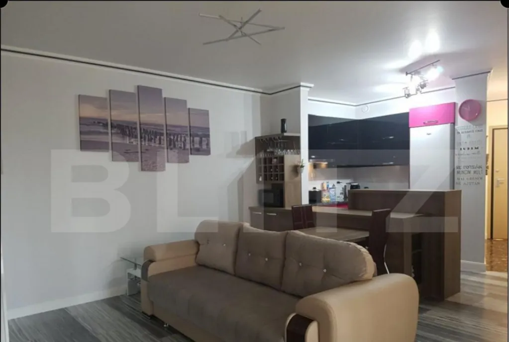 Apartament 2 camere 54 mp modern mobilat zona Platinia