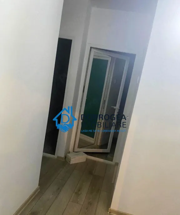 Strada babadag 3 camere decomandat suprafata 69MP