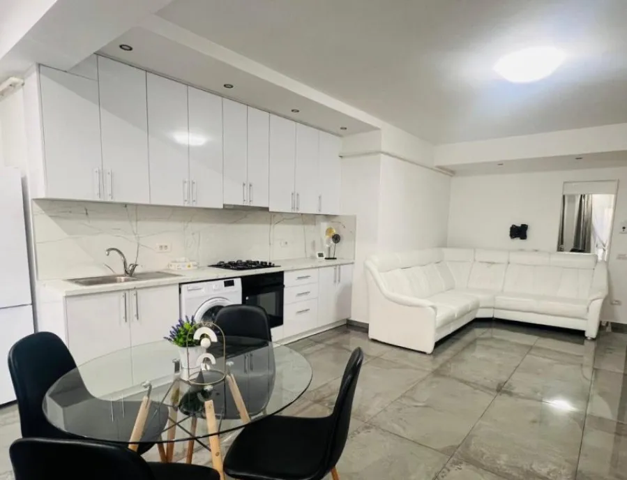 Apartament de inchiriat modern 2 camere Radauti