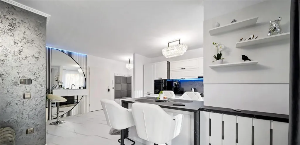 Lux Class decomandat 2 locuri de parcare Avantgarden Bart