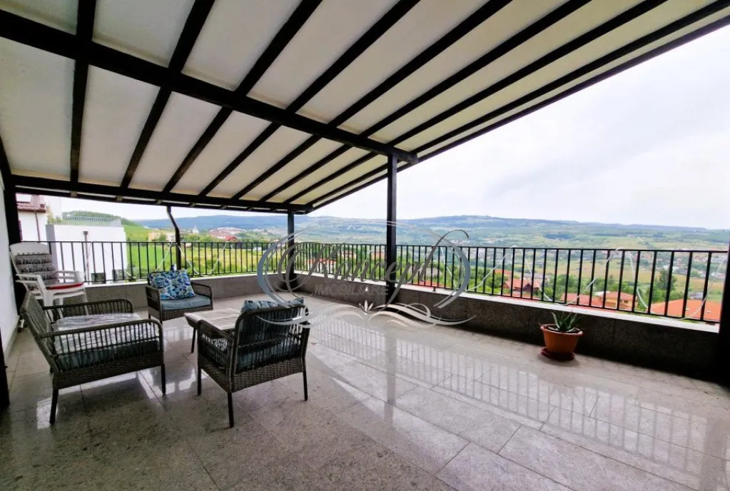 Duplex cu terasa panoramica