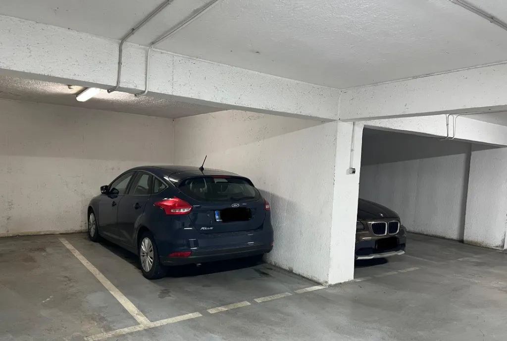 Apartament 3 camere Eroii Revolutiei Tineretului