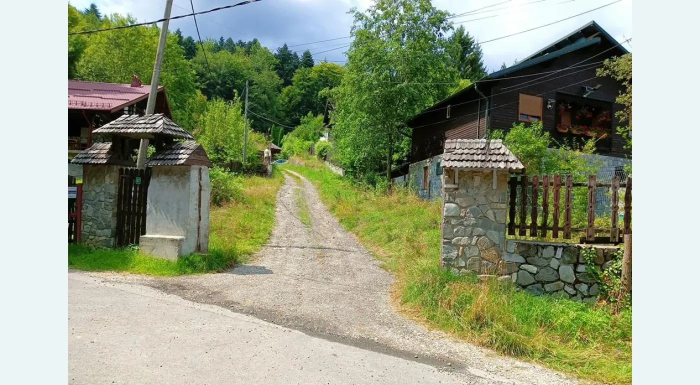 Vand 2 terenuri Sinaia impreuna/separat negociabil avantajos