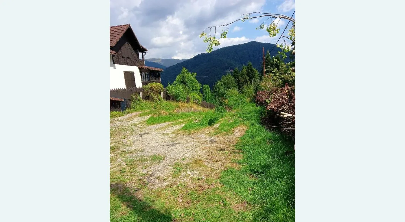 Vand 2 terenuri Sinaia impreuna/separat negociabil avantajos