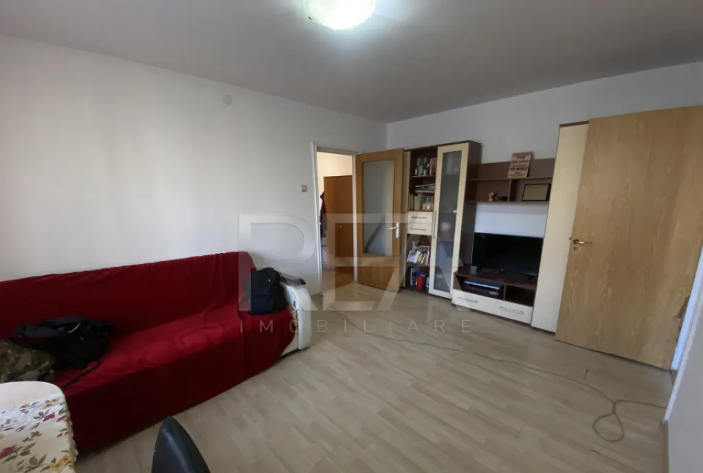 3 Camere Etajul 1 Soseaua Alexandriei/Antiaeriana