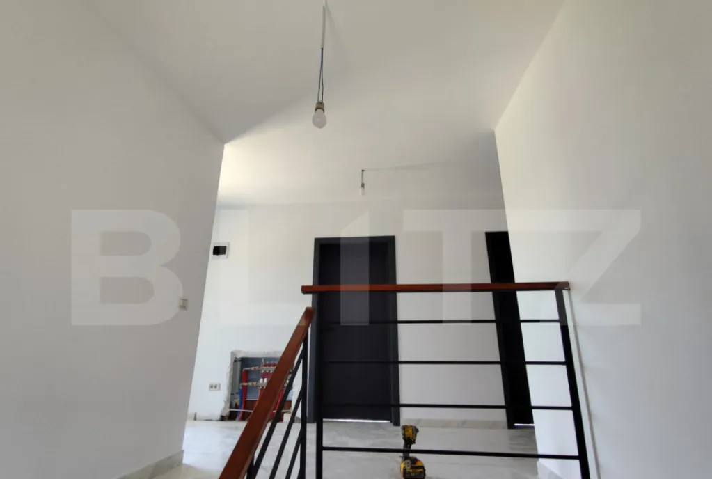 Casa 4 camere 109 mp 300 mp teren Valea Lupului