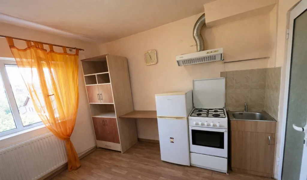 Garsoniera zona Girocului