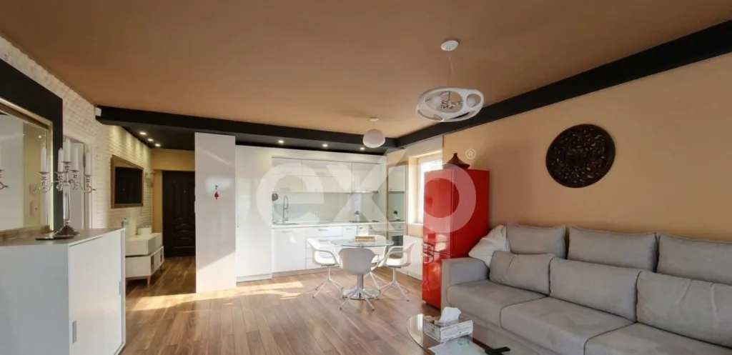 Inchiriere 2 camere cu curte proprie 108 mp - alternati